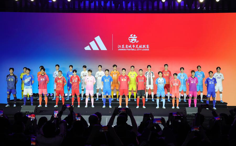 巴萨与耐克达成14亿欧元的赞助合同成为足坛最高赞助球队